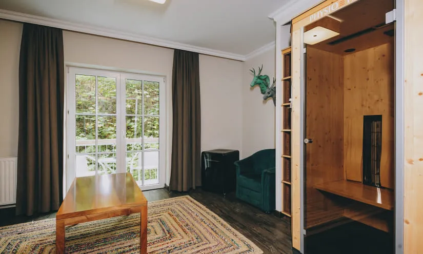 ThomsnCentral-Zimmer108-2025-OBH-5